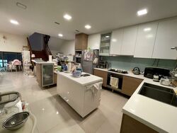 Opera Estate (D15), Terrace #497303771